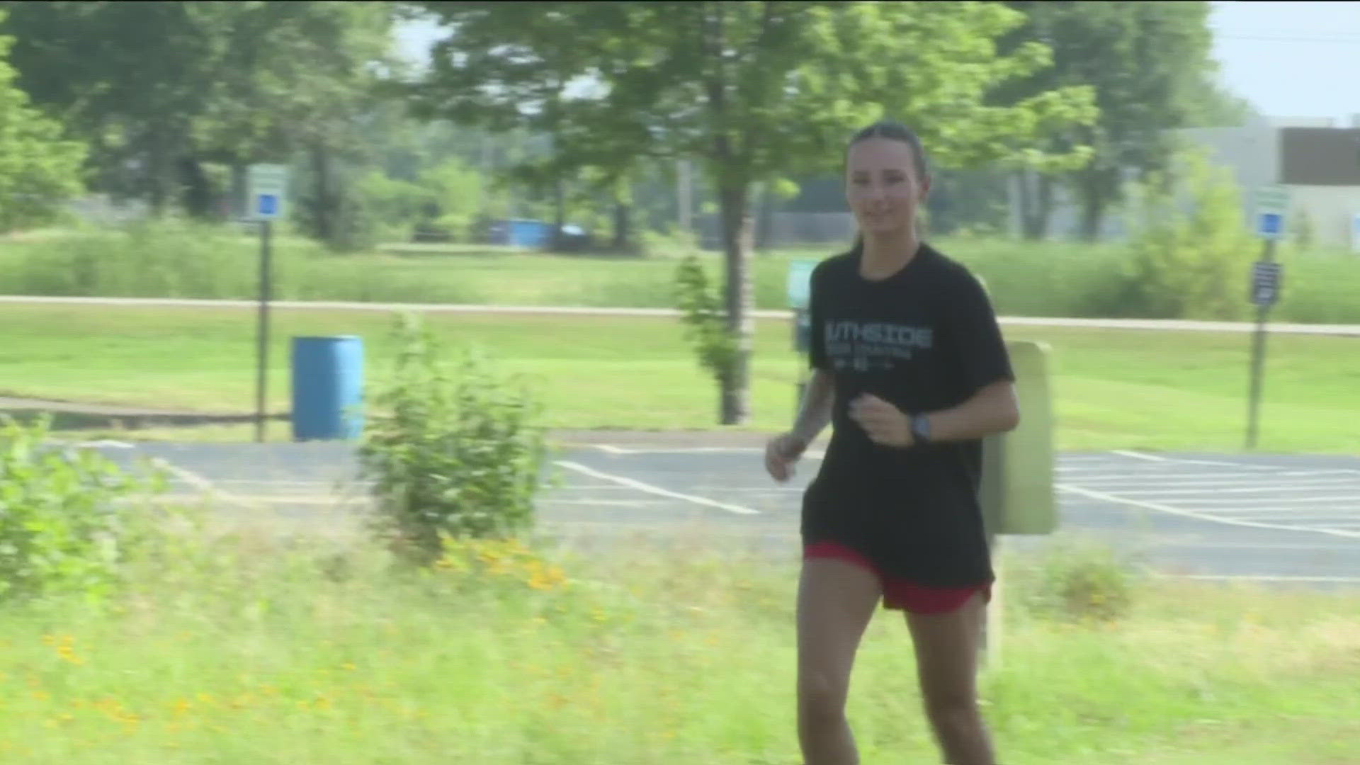 Cadence Hodge breaks her neighbor's 39 year old track and field record